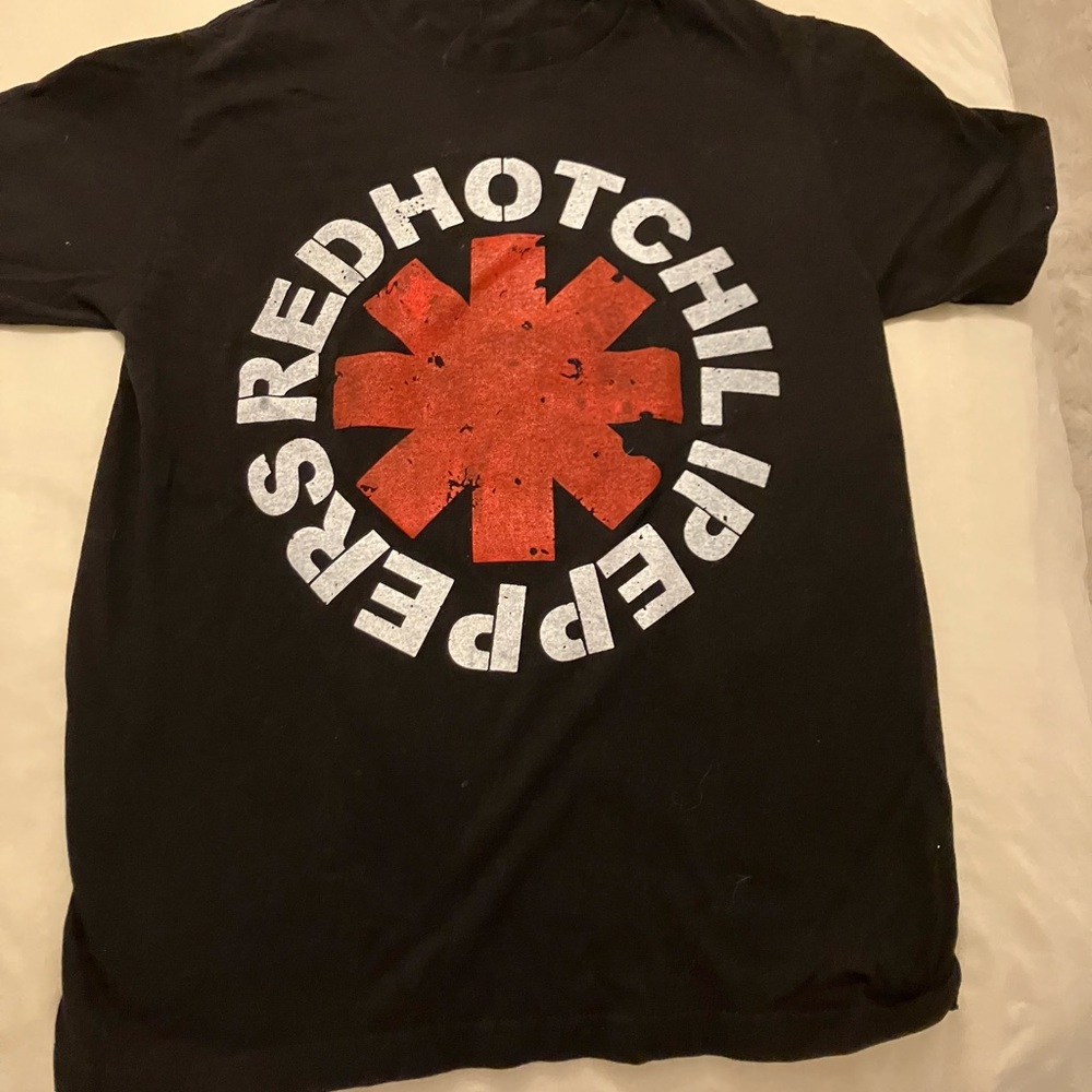 Red Hot Chili Peppers Black T-Shirt Unisex Size small